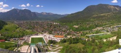 Archiv Foto Webcam Olympiaschanze in Garmisch-Partenkirchen 13:00