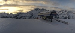 Archived image Webcam Hochkrimml / Plattenkogel-X-Press II Chair – 2040 m 07:00