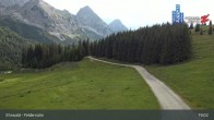 Archived image Webcam Feldernalm in Ehrwald - Zugspitze 18:00