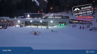 Archiv Foto Webcam Spindlermühle - Piste Turistická und Sessellift Svaty Petr 06:00