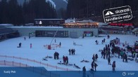 Archived image Webcam Špindlerův Mlýn (Turistická) 18:00