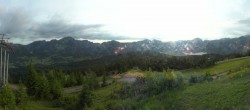 Archived image Webcam Dachstein West: Top station Hornbahn 06:00