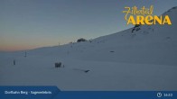 Archiv Foto Webcam Zillertal Arena: Mitterleger Bergstation 02:00