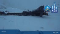 Archived image Webcam Lermoos Grubigstein Ski Resort: Grubig II Gondola 00:00