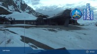 Archiv Foto Webcam Grubig II Gondel im Skigebiet Lermoos Grubigstein 02:00