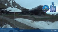 Archived image Webcam Lermoos Grubigstein Ski Resort: Grubig II Gondola 00:00