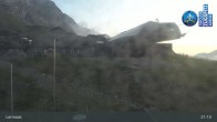 Archived image Webcam Lermoos Grubigstein Ski Resort: Grubig II Gondola 02:00