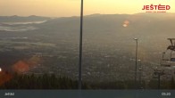 Archived image Webcam View from Stanice lanovky ČD, Liberec - Horní Hanychov 04:00