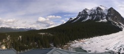 Archived image Webcam Lake Louise: The Fairmont Chateau 16:00