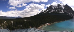 Archived image Webcam Lake Louise: The Fairmont Chateau 12:00