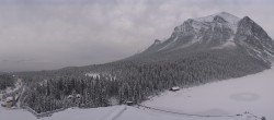 Archiv Foto Webcam Lake Louise: The Fairmont Chateau 11:00