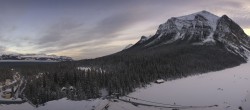 Archived image Webcam Lake Louise: The Fairmont Chateau 15:00