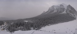 Archived image Webcam Lake Louise: The Fairmont Chateau 13:00