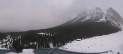 Archiv Foto Webcam Lake Louise: The Fairmont Chateau 11:00