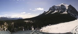 Archived image Webcam Lake Louise: The Fairmont Chateau 10:00