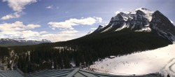 Archiv Foto Webcam Lake Louise: The Fairmont Chateau 12:00