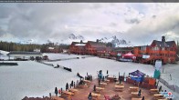 Archived image Webcam Lake Louise - Kokanee Kabin 16:00