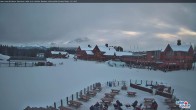 Archived image Webcam Lake Louise - Kokanee Kabin 15:00