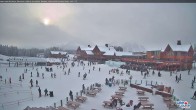 Archived image Webcam Lake Louise - Kokanee Kabin 11:00