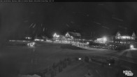 Archived image Webcam Lake Louise - Kokanee Kabin 17:00