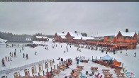 Archived image Webcam Lake Louise - Kokanee Kabin 09:00