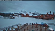 Archived image Webcam Lake Louise - Kokanee Kabin 05:00