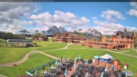 Archived image Webcam Lake Louise - Kokanee Kabin 06:00
