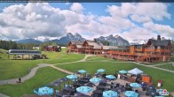 Archived image Webcam Lake Louise - Kokanee Kabin 08:00