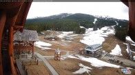 Archived image Webcam Base Area Lake Louise 06:00