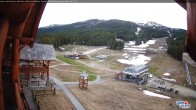 Archived image Webcam Base Area Lake Louise 04:00