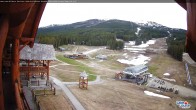 Archived image Webcam Base Area Lake Louise 06:00