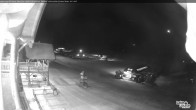 Archived image Webcam Base Area Lake Louise 01:00