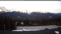 Archived image Webcam Lake Louise - Whitehorn Lodge 04:00