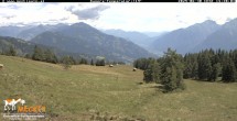 Archiv Foto Webcam Lienz: Blick auf die Meckisalm bei Zettersfeld 13:00