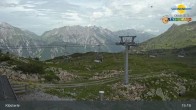Archiv Foto Webcam Bergstation Sessellift Riedkopf (Klösterle) 14:00