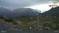 Archived image Webcam Chairlift Riedkopf - Klösterle 06:00