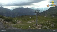 Archived image Webcam Chairlift Riedkopf - Klösterle 07:00