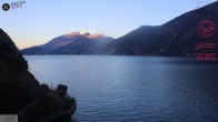 Archiv Foto Webcam Gardasee - Limone 15:00