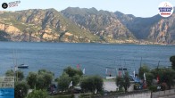 Archived image Webcam Lago di Garda - Malcesine 05:00