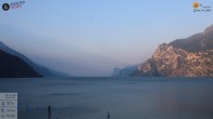 Archiv Foto Webcam Torbole 06:00