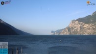 Archiv Foto Webcam Torbole 06:00