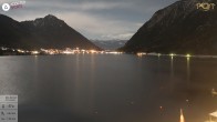 Archiv Foto Webcam Pertisau: Blick vom Hotel Post auf den Achensee 23:00