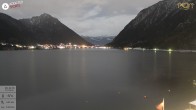 Archiv Foto Webcam Pertisau: Blick vom Hotel Post auf den Achensee 01:00