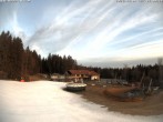 Archived image Webcam Hohenbogen: View Valley Station 06:00