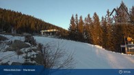 Archived image Webcam Panoramabahn Mönchkirchen - Top Station 07:00