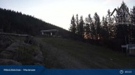 Archived image Webcam Panoramabahn Mönchkirchen - Top Station 02:00