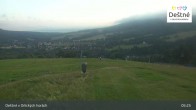 Archiv Foto Webcam Skigebiet Deštné 04:00