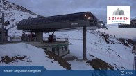 Archived image Webcam Stiergarten Mountain, Sexten Dolomites 04:00