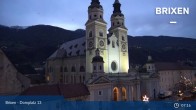 Archiv Foto Webcam Brixen - Domplatz 06:00