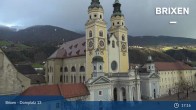 Archiv Foto Webcam Brixen - Domplatz 16:00